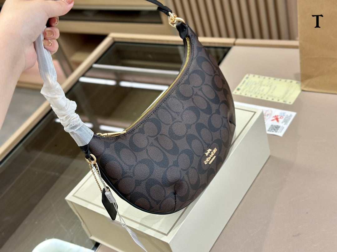 Co-BAG138