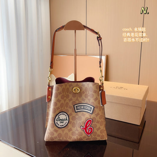 Co-BAG139