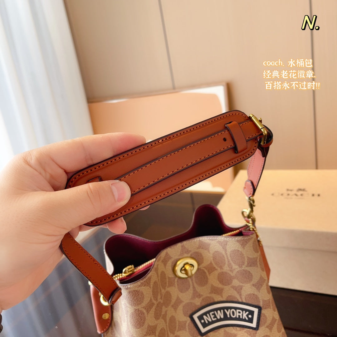Co-BAG139