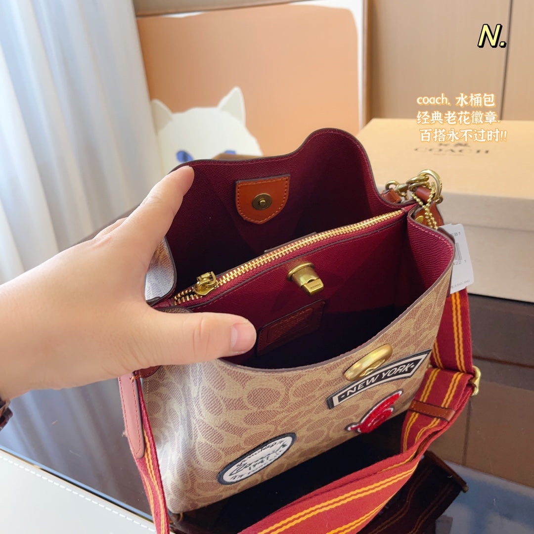 Co-BAG139