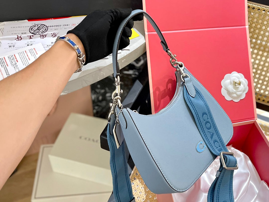 Co-BAG141