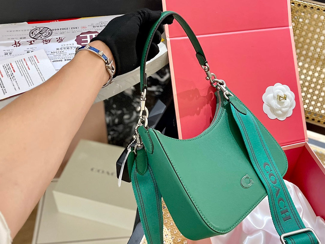 Co-BAG141