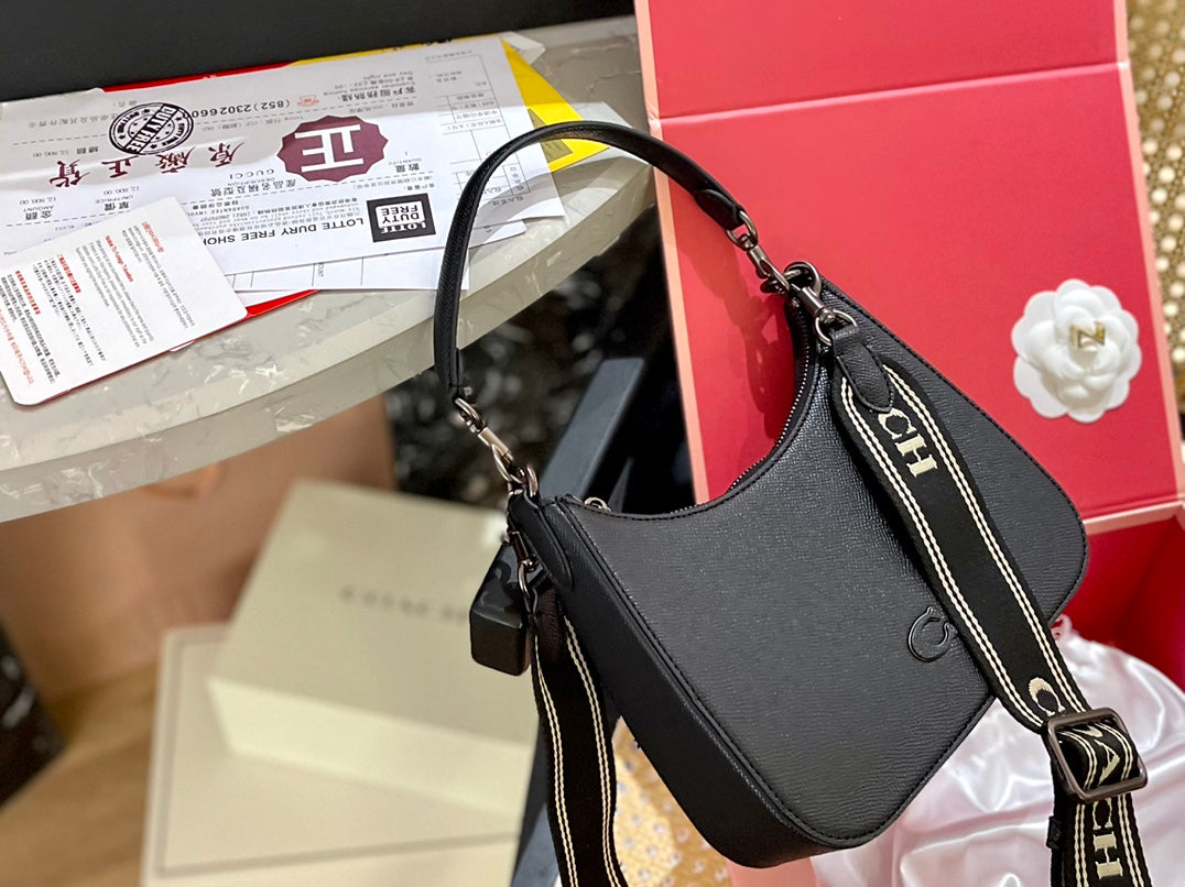 Co-BAG141