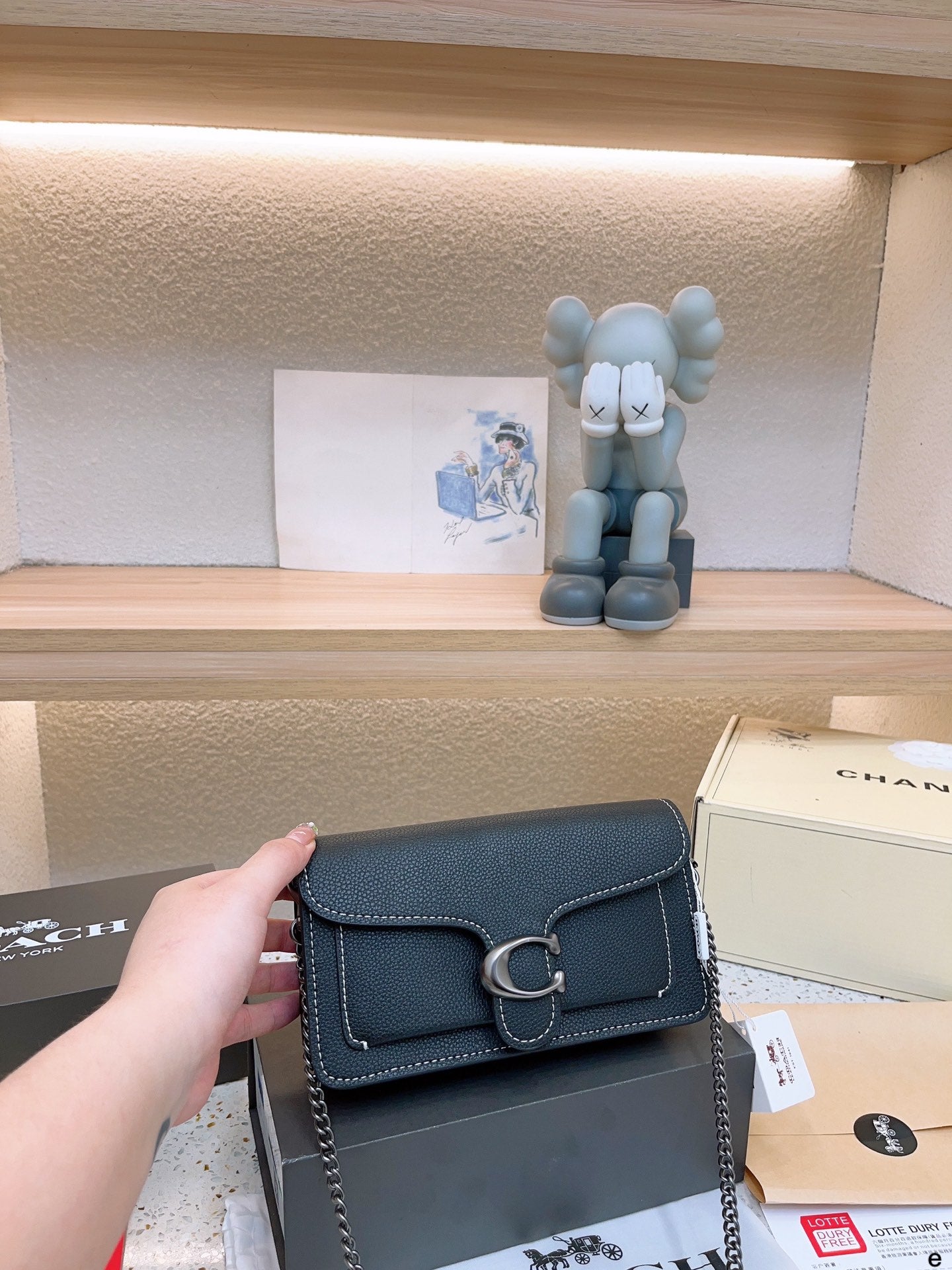 Co-BAG597