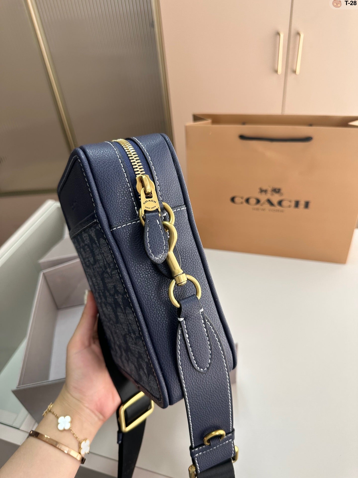 Co-BAG143