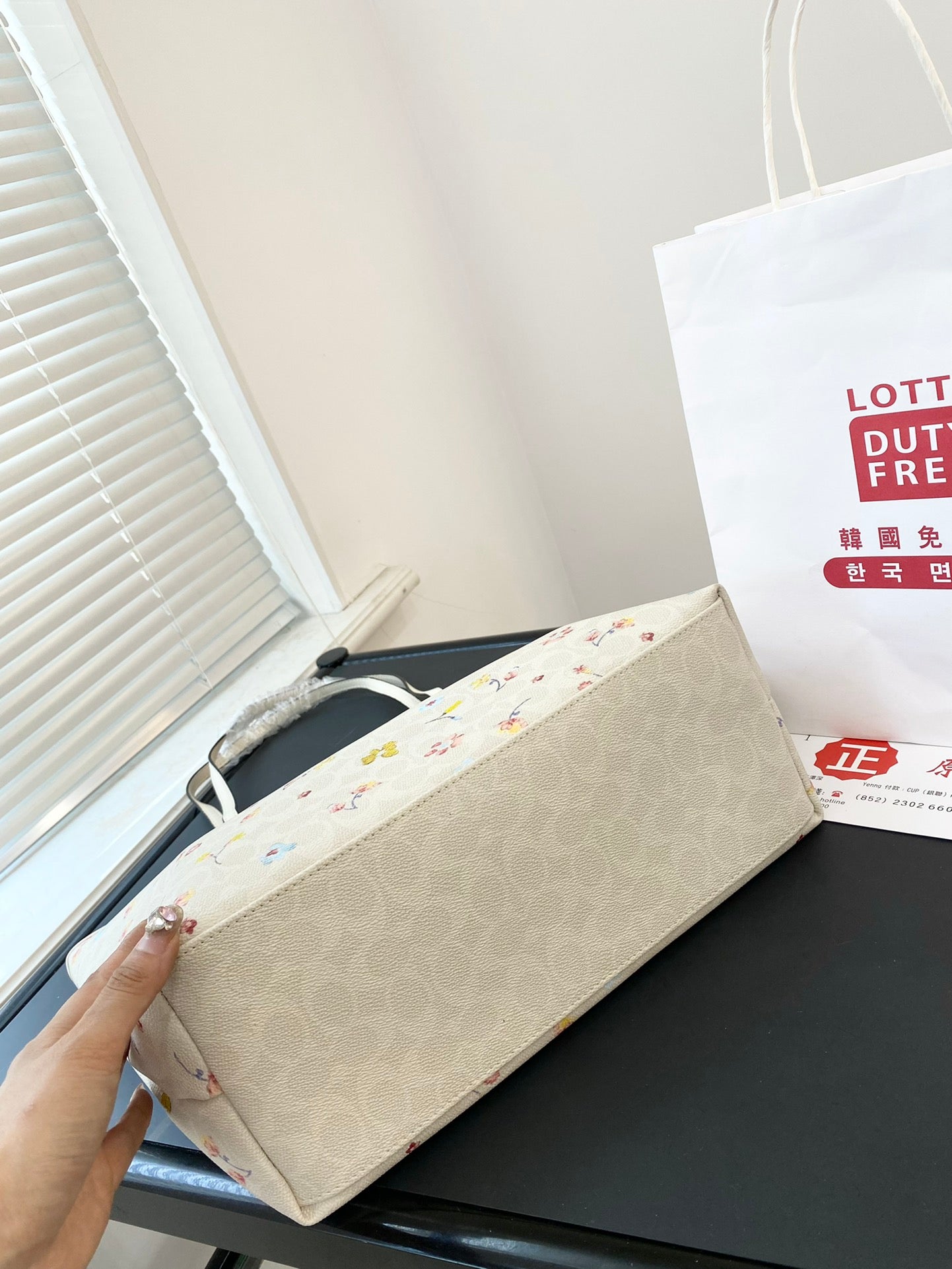 Co-BAG144