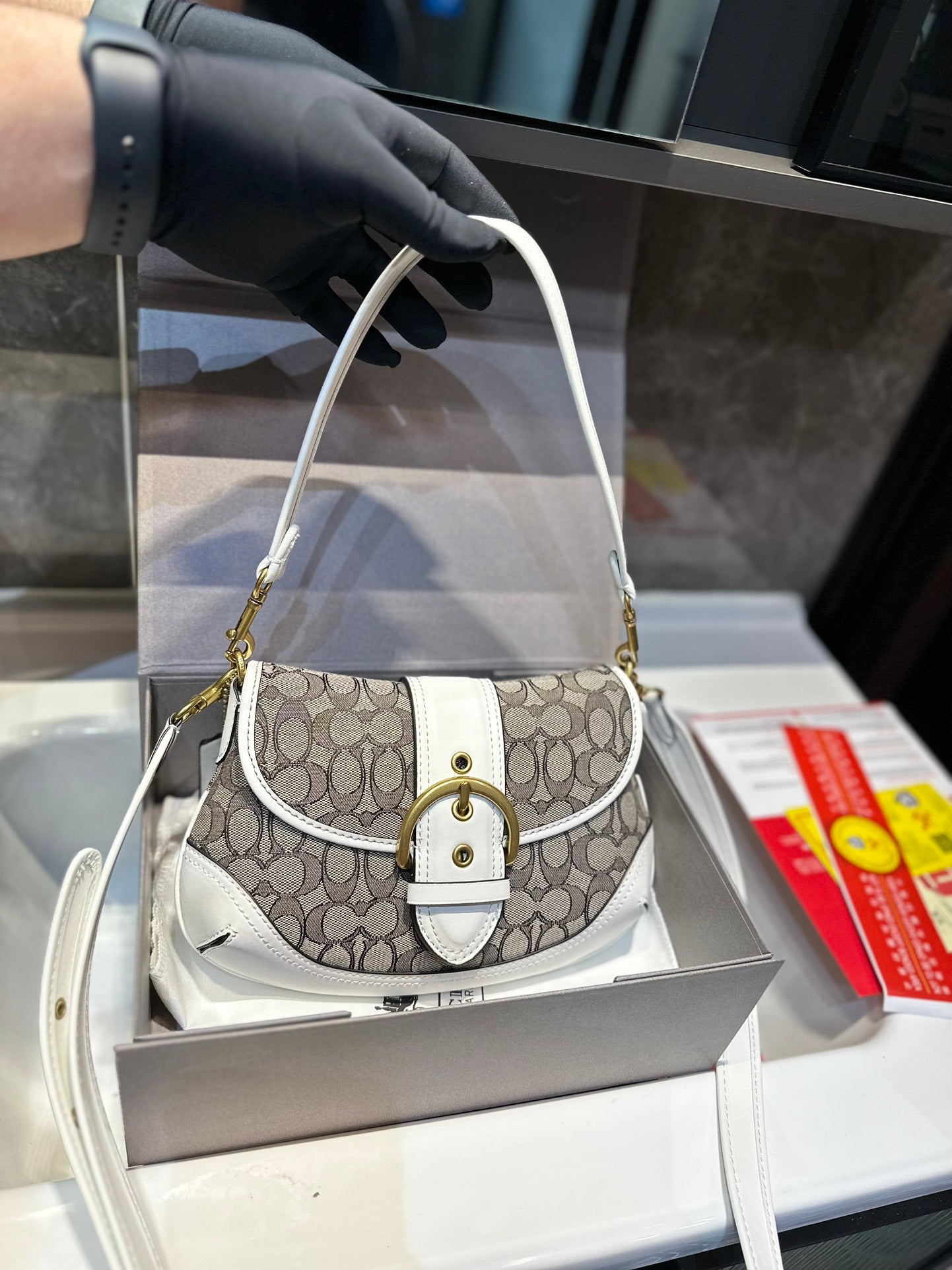 Co-BAG729