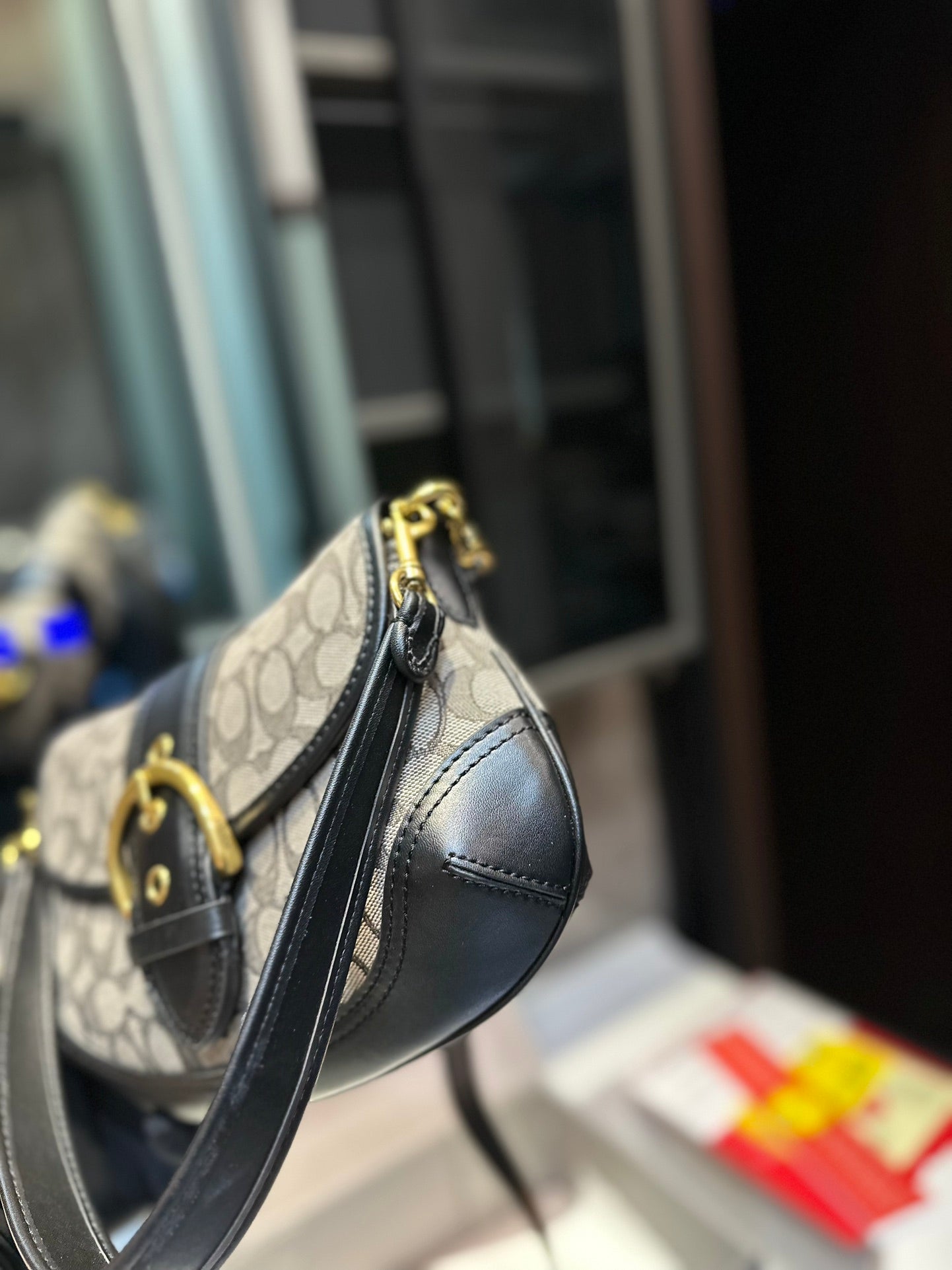 Co-BAG729