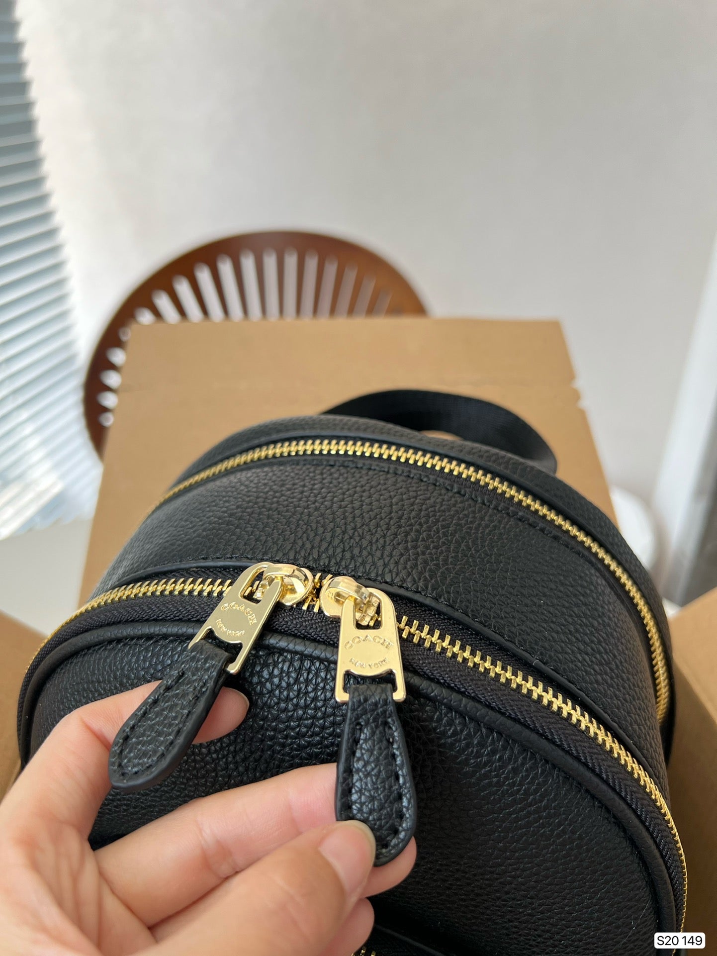 Co-BAG160