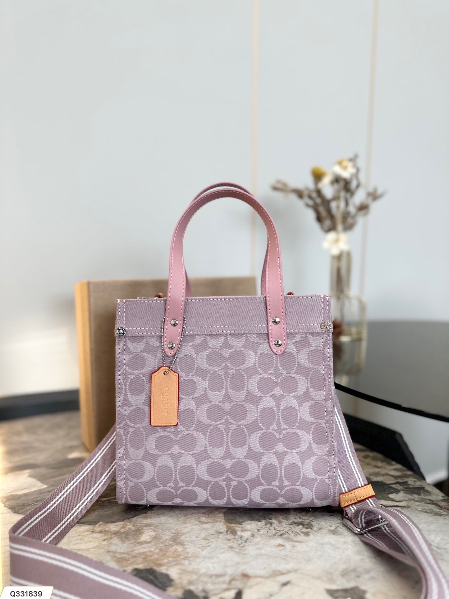 Co-BAG167