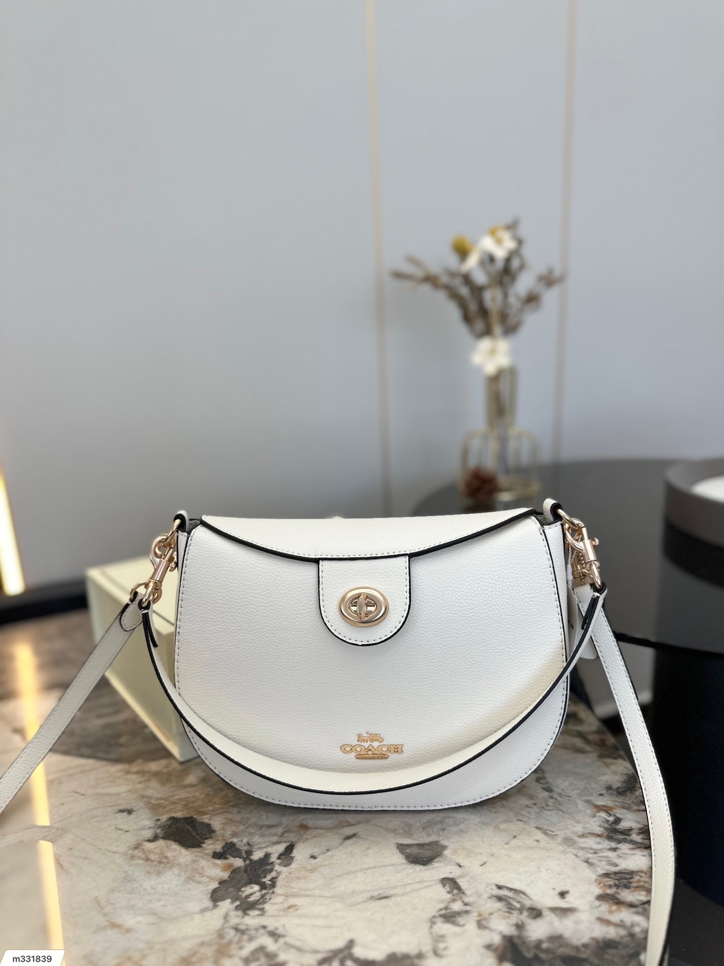Co-BAG168