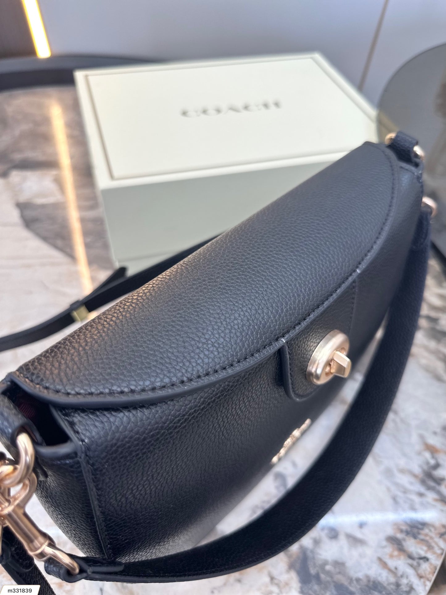 Co-BAG168