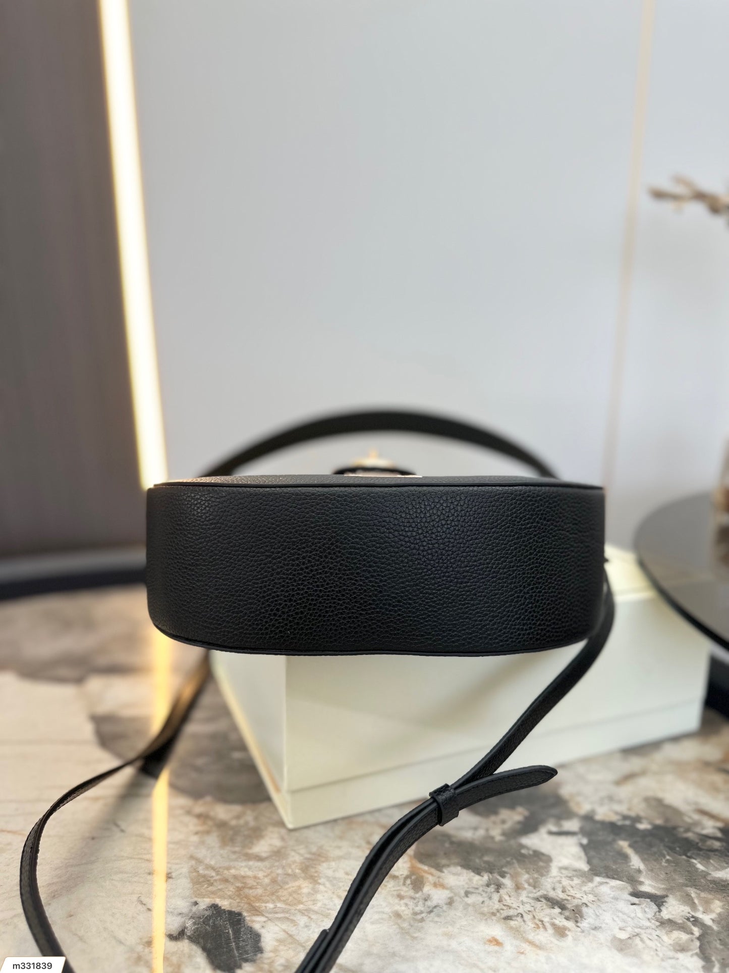 Co-BAG168