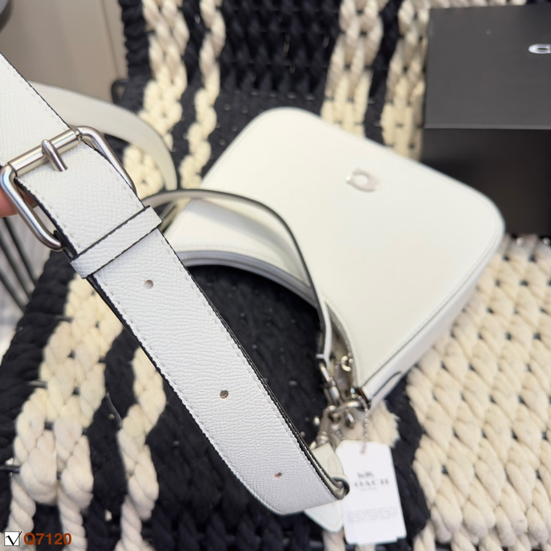 Co-BAG170