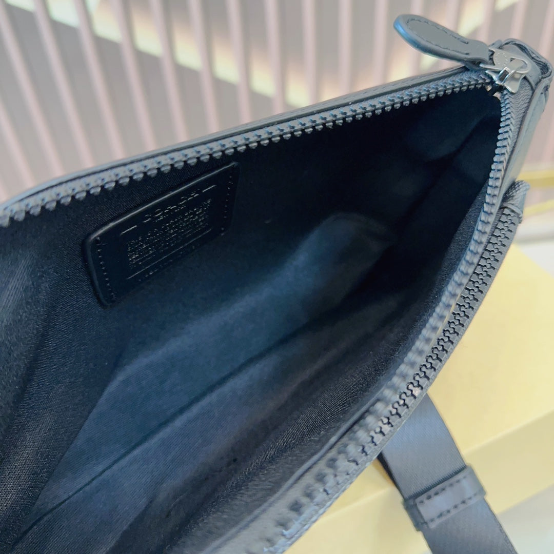 Co-BAG173