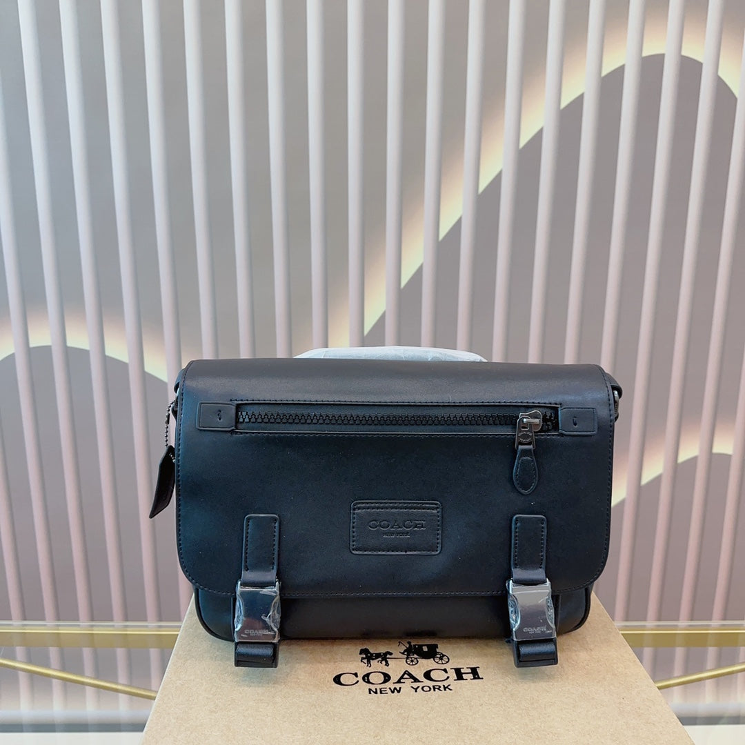 Co-BAG174