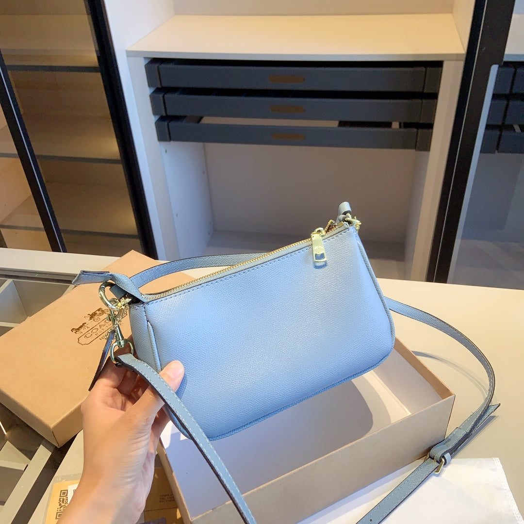 Co-BAG175