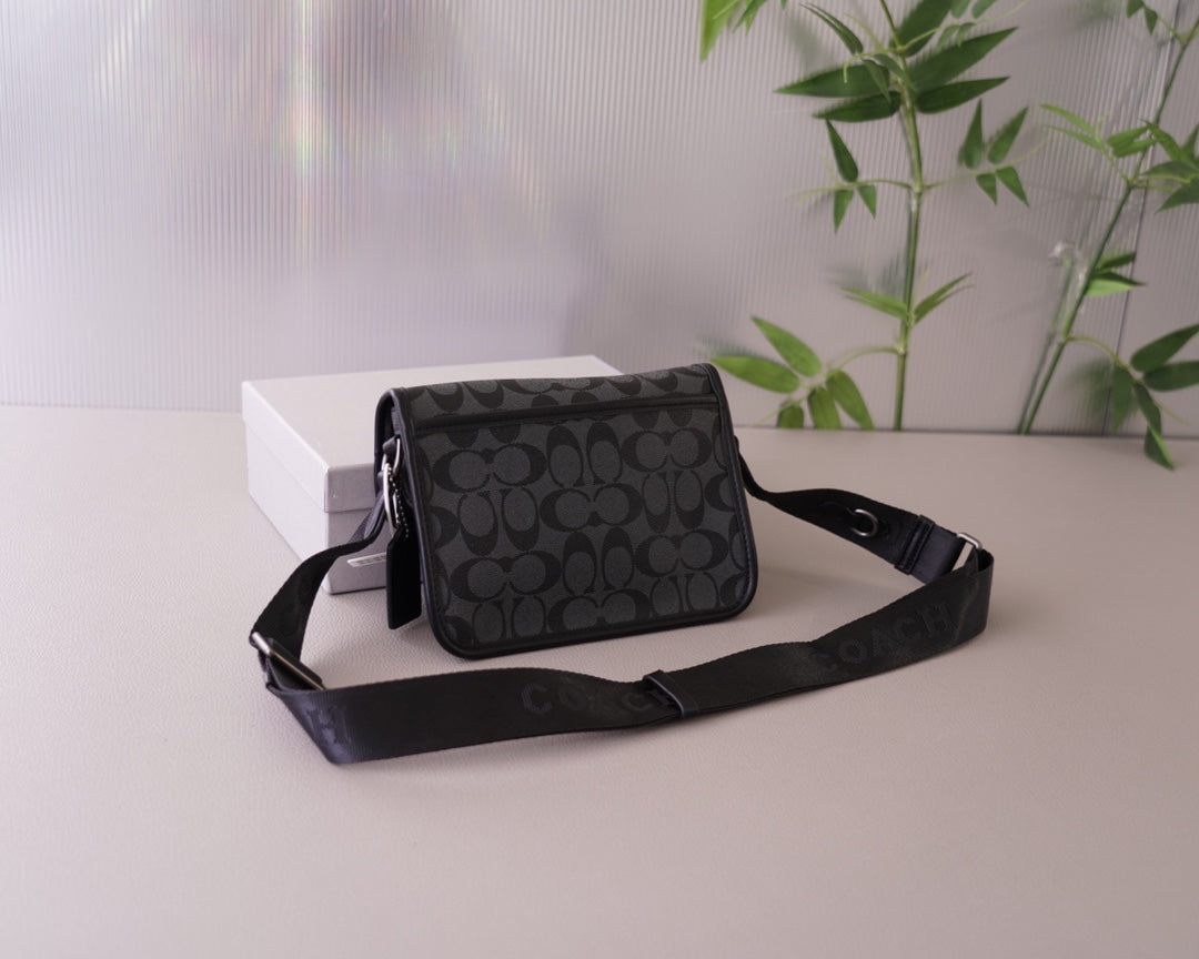 Co-BAG178