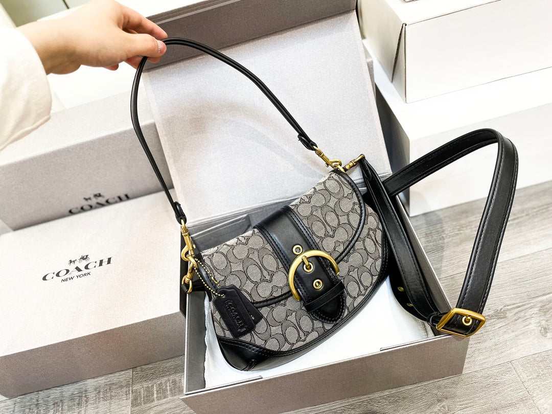 Co-BAG185