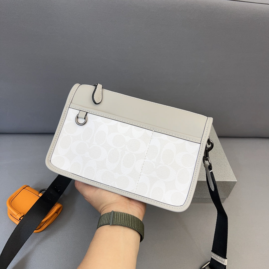 Co-BAG189