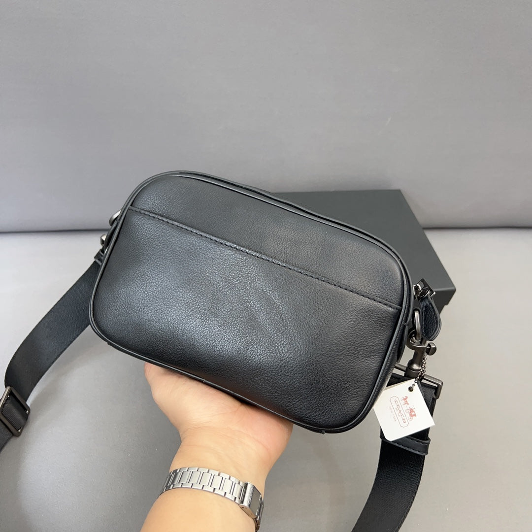 Co-BAG192