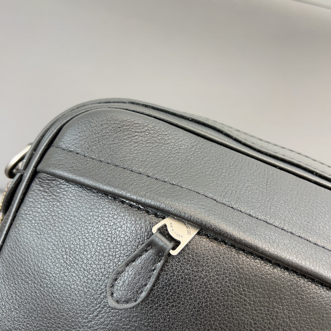 Co-BAG192