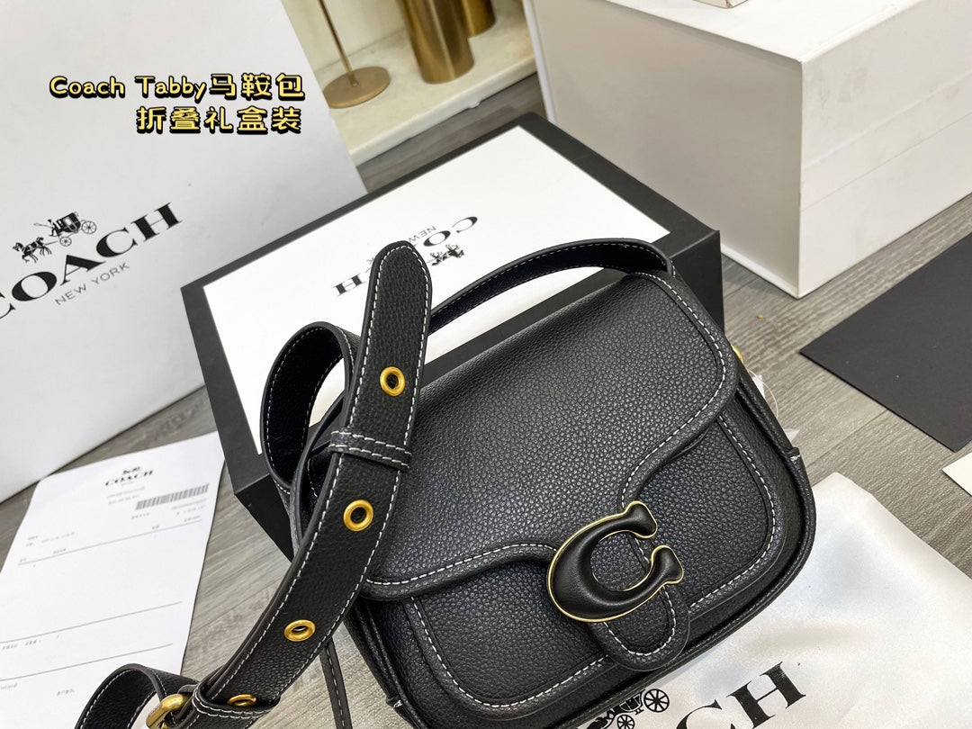 Co-BAG195