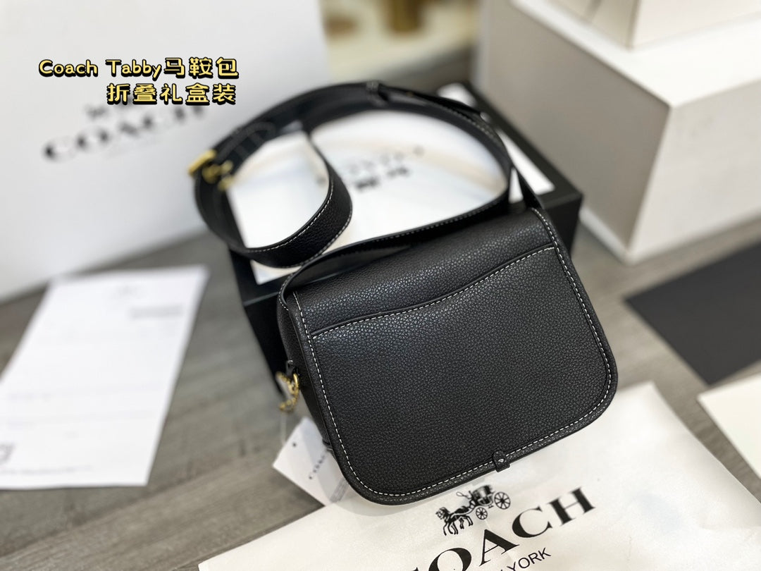 Co-BAG195