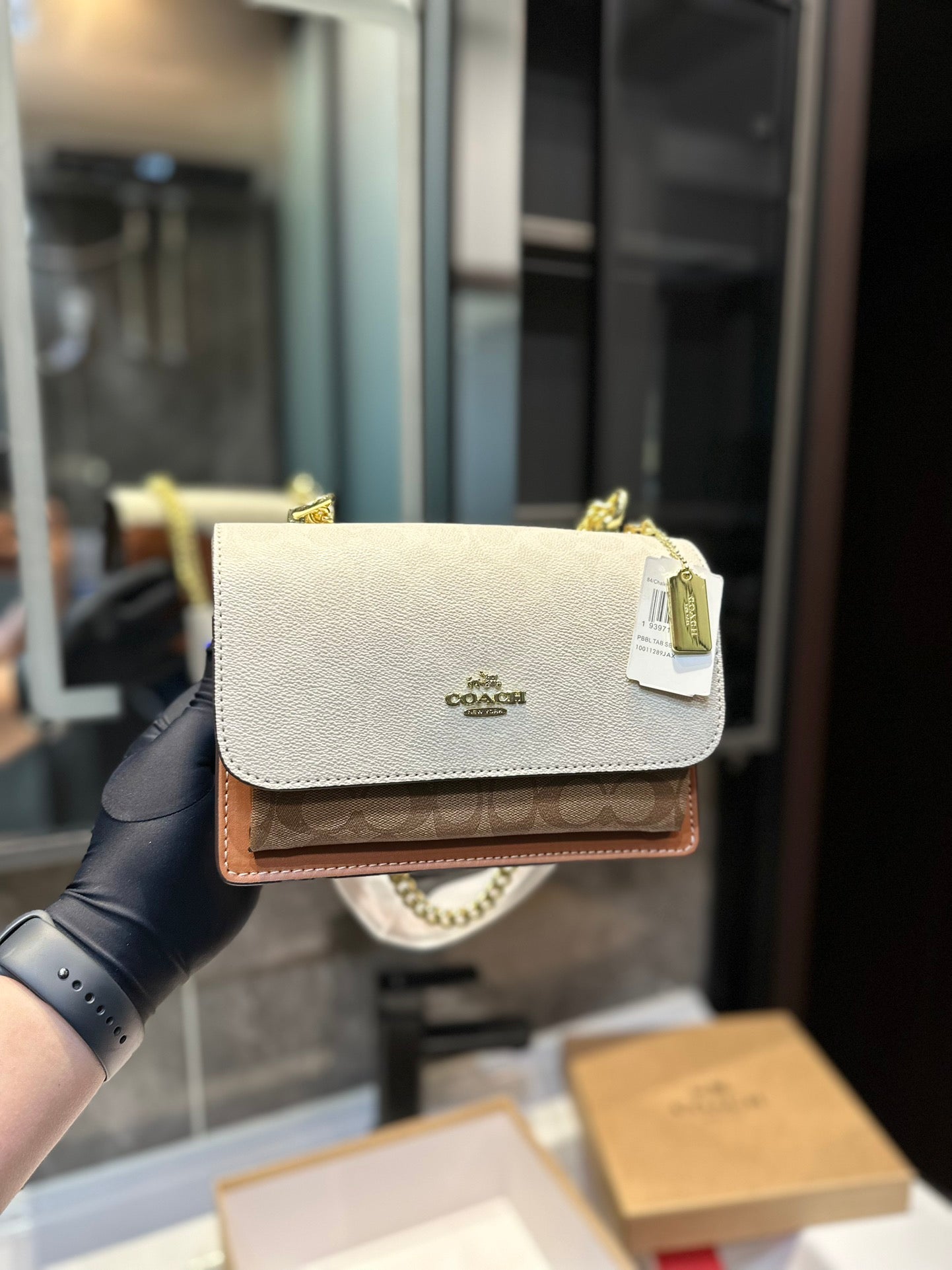 Co-BAG198