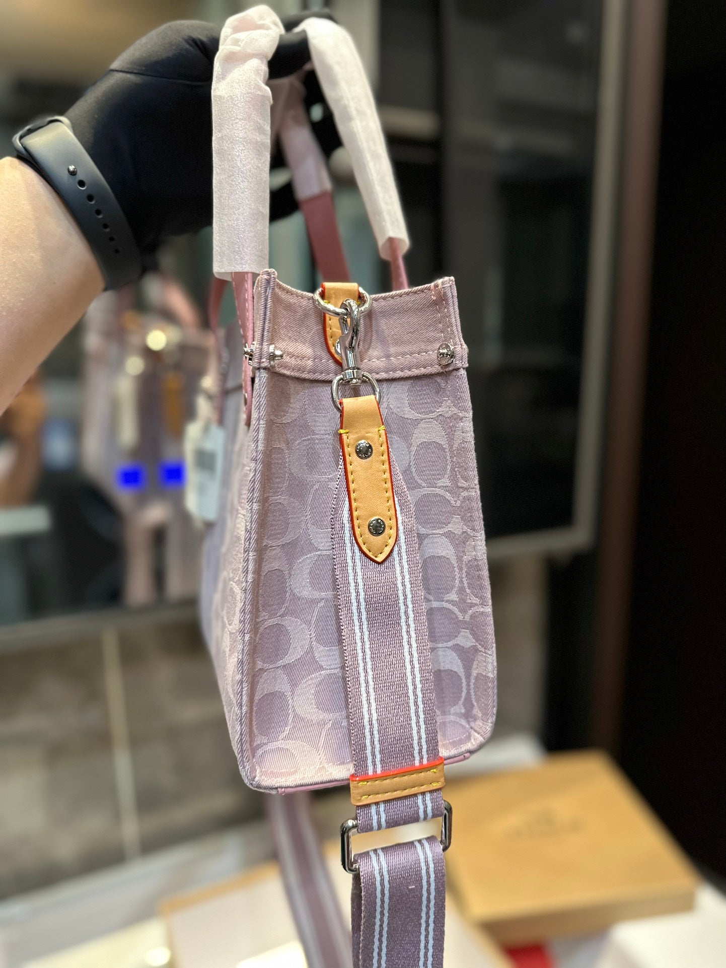 Co-BAG199