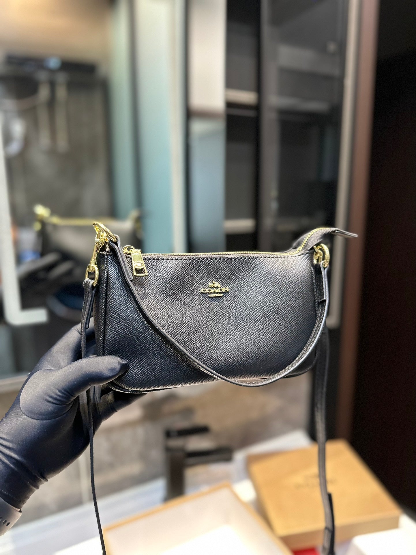 Co-BAG200