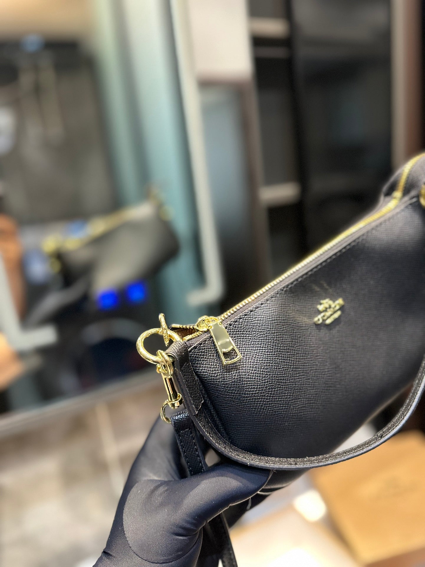 Co-BAG200