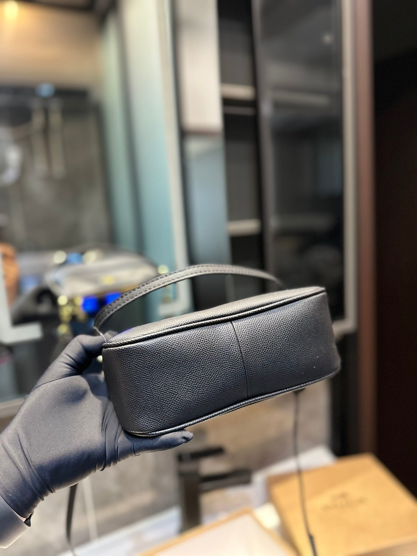 Co-BAG200