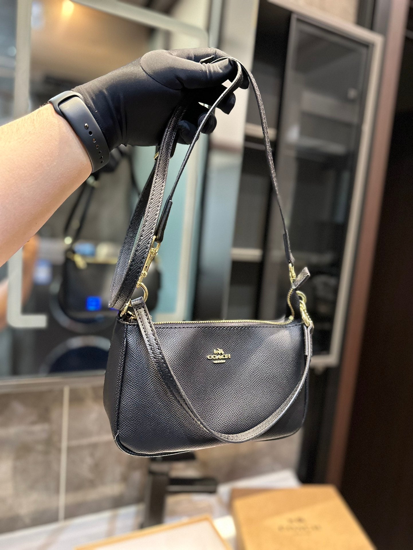 Co-BAG200