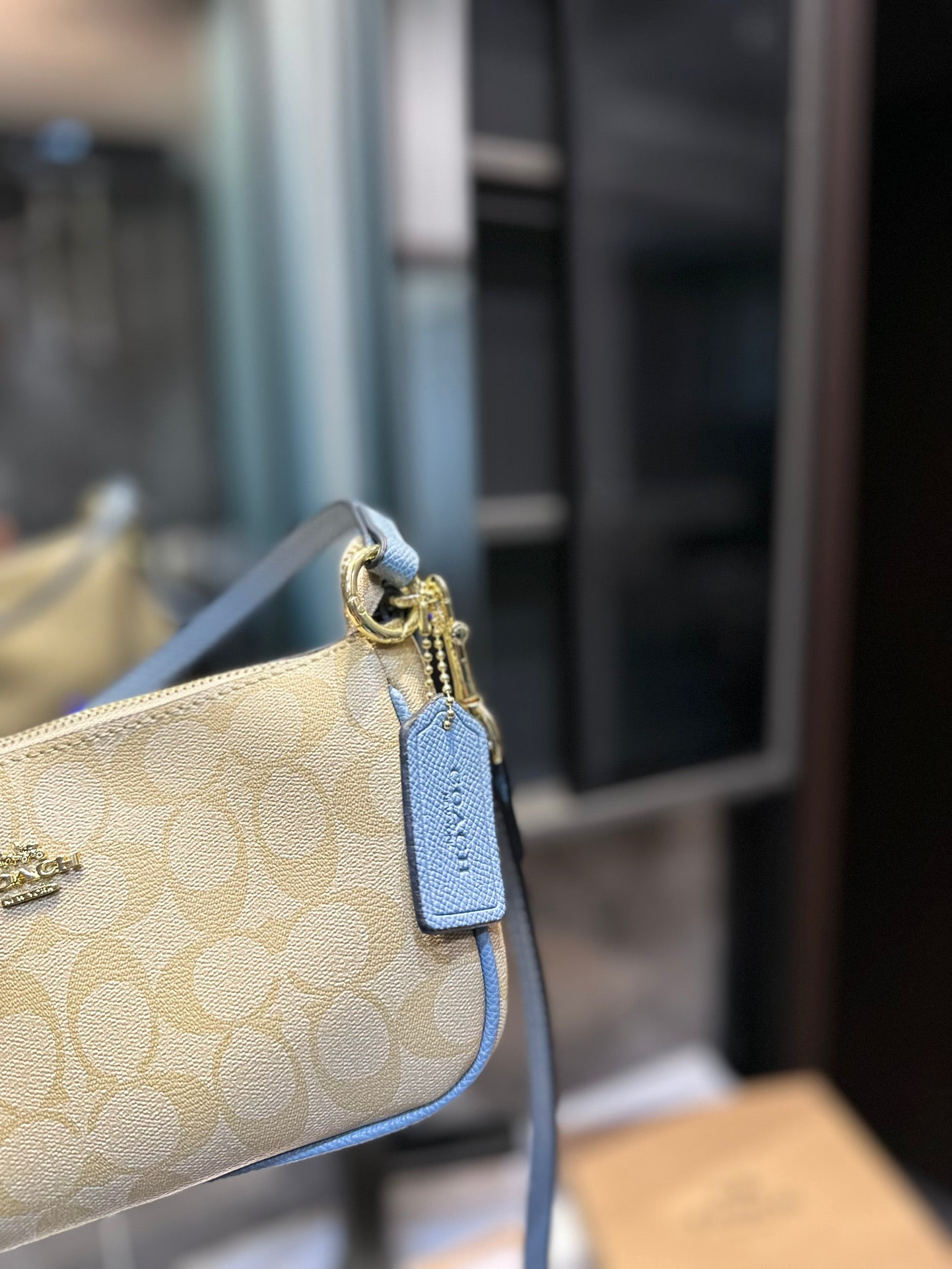 Co-BAG200-2