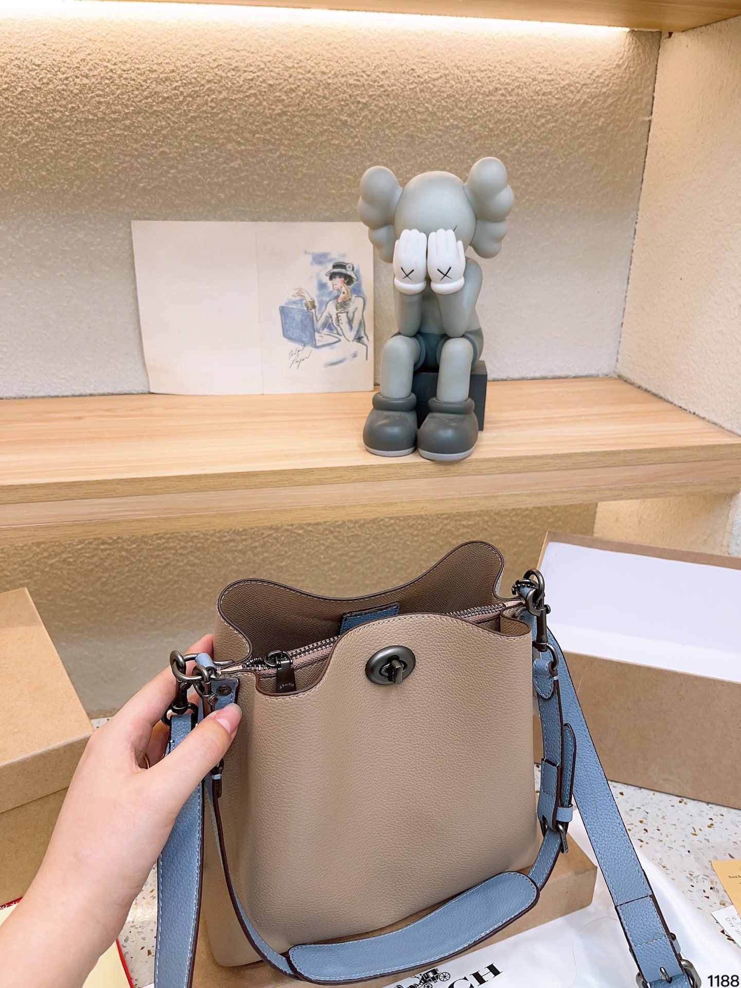 Co-BAG205-2