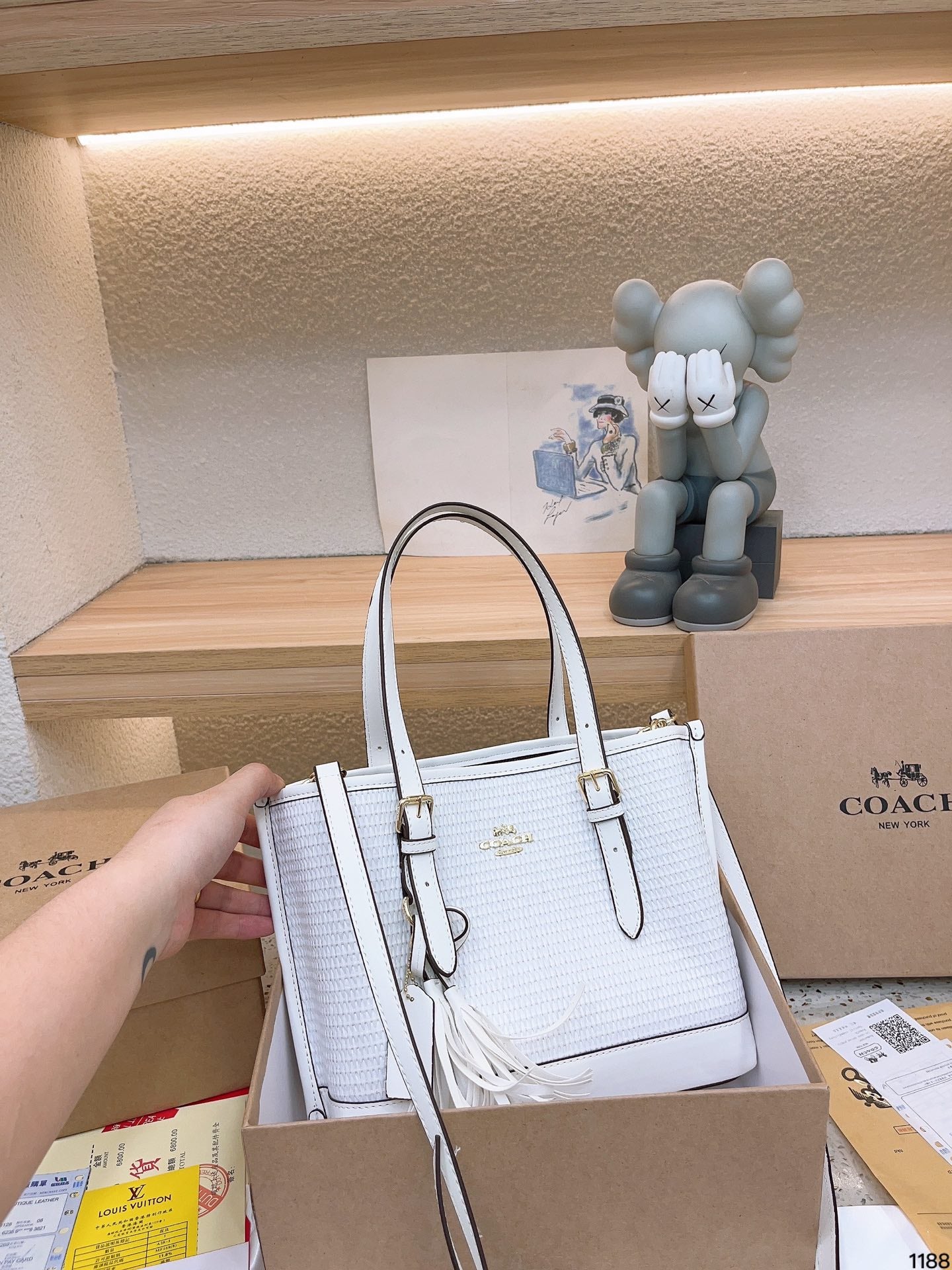Co-BAG208