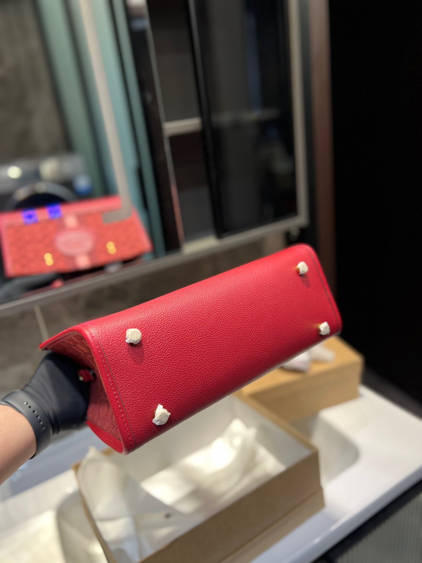 Co-BAG211