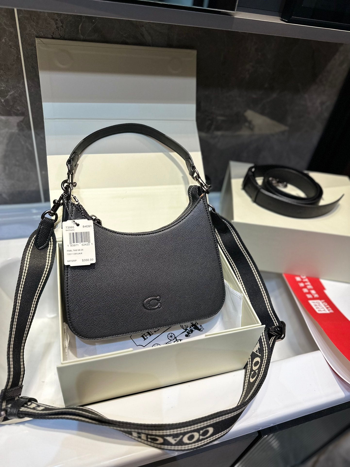 Co-BAG222