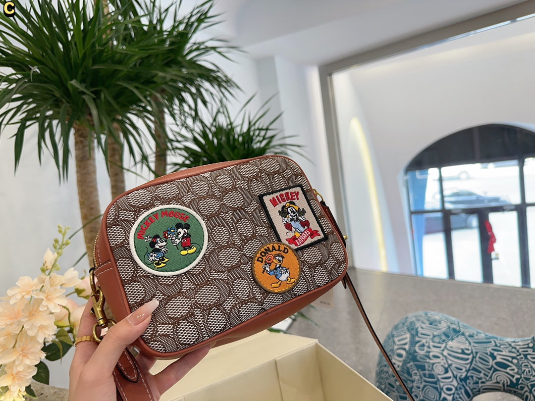 Co-BAG231