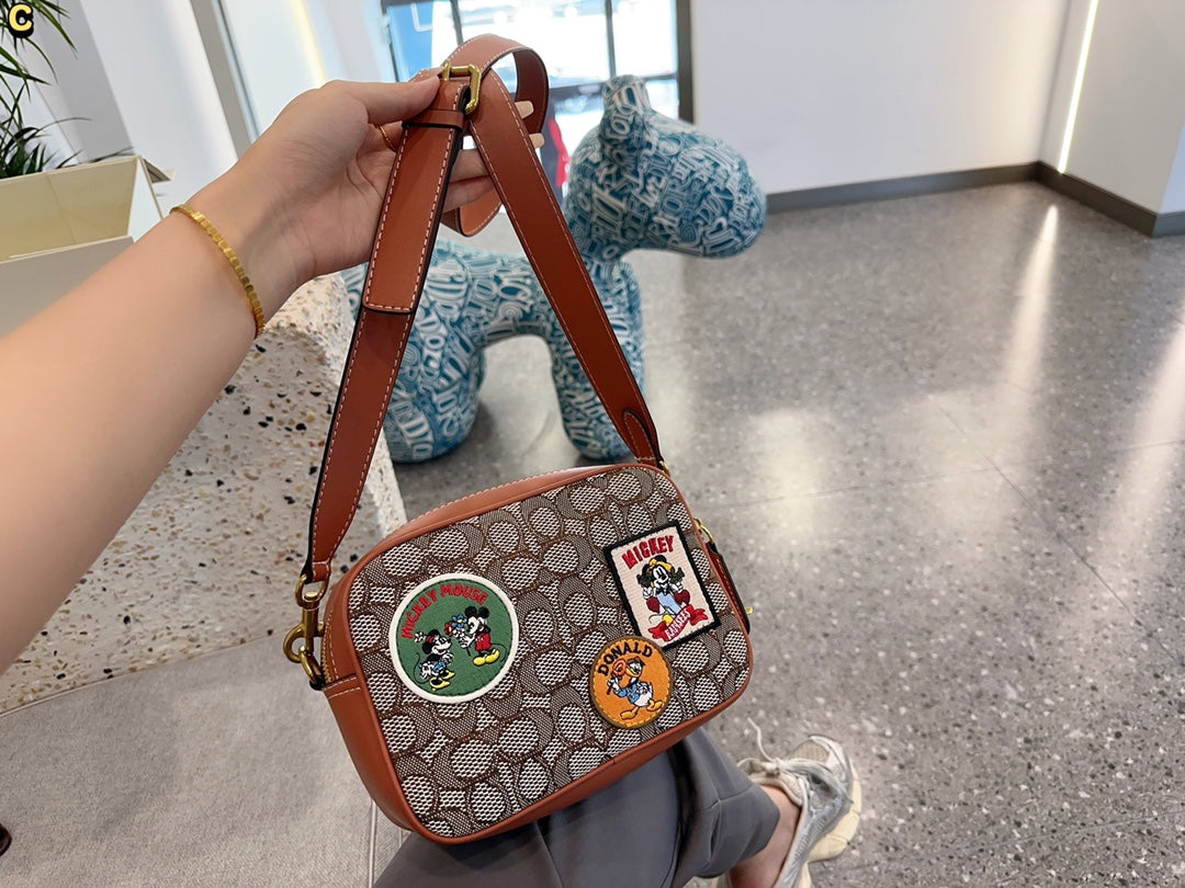 Co-BAG231