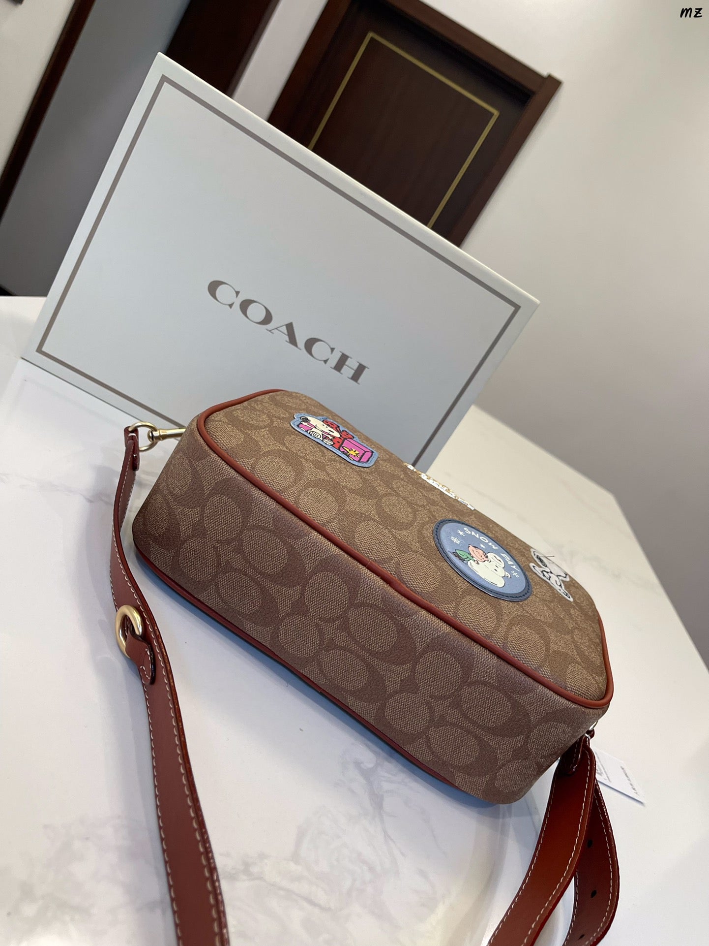 Co-BAG232