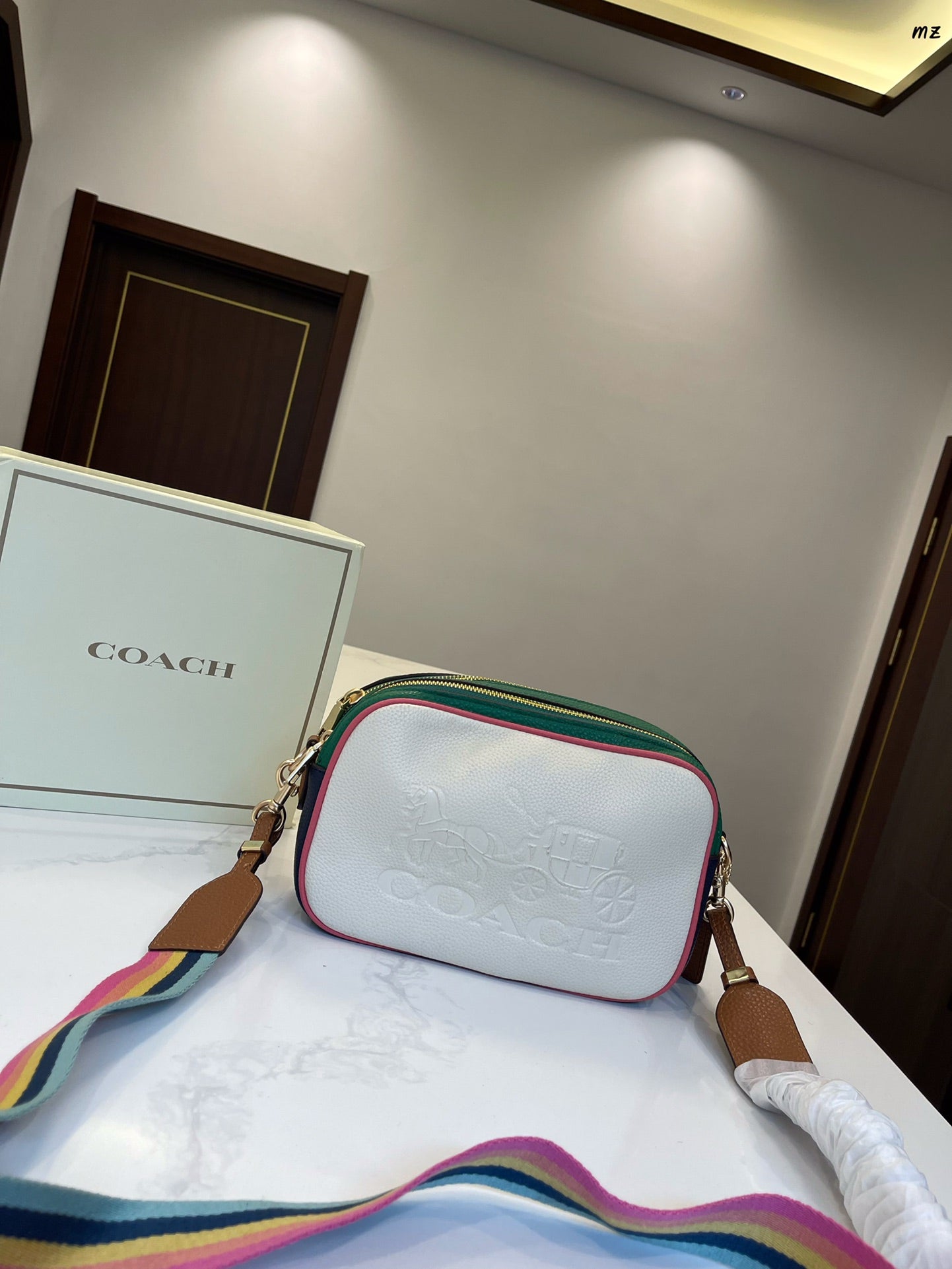 Co-BAG232