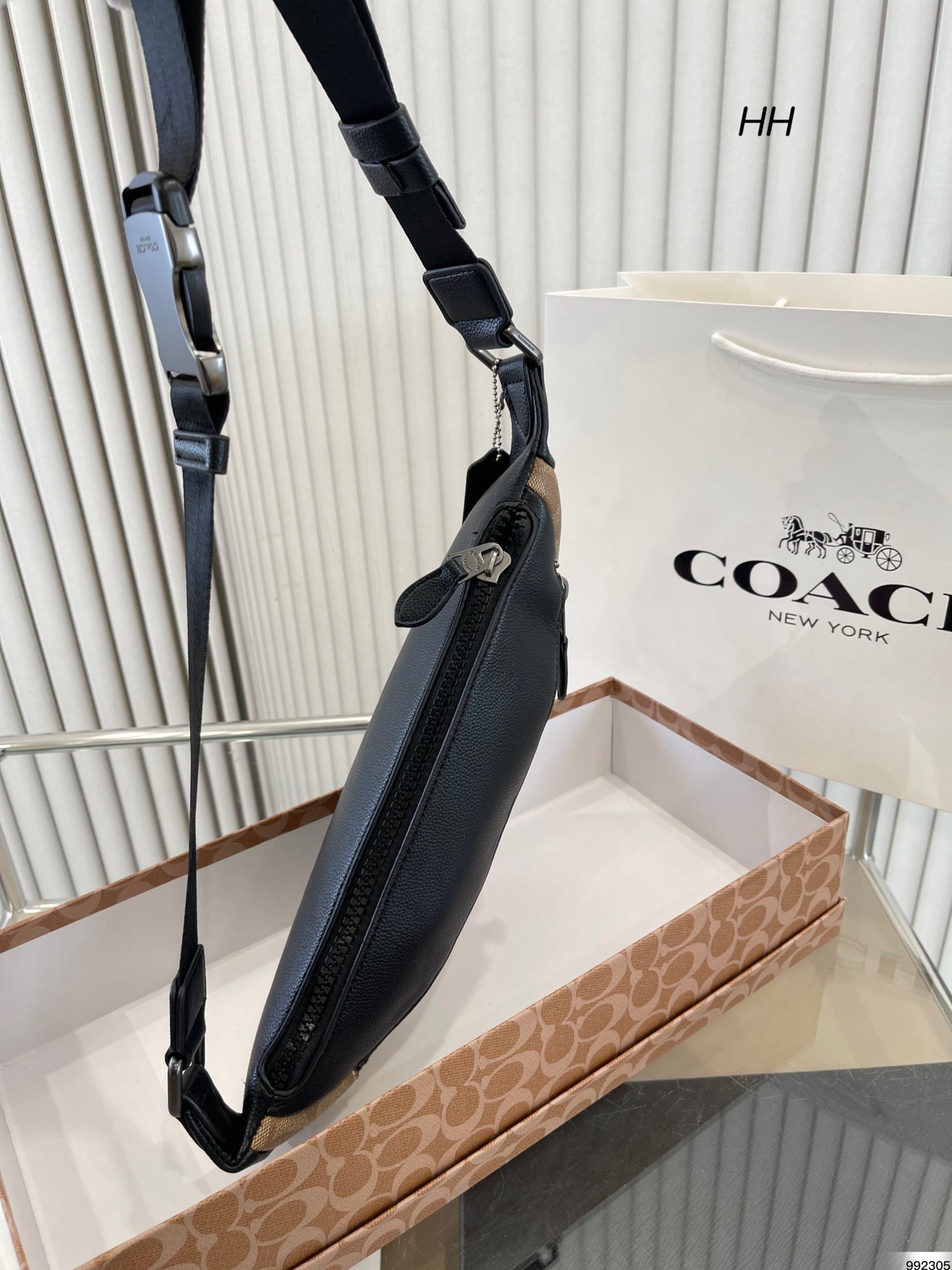 Co-BAG238