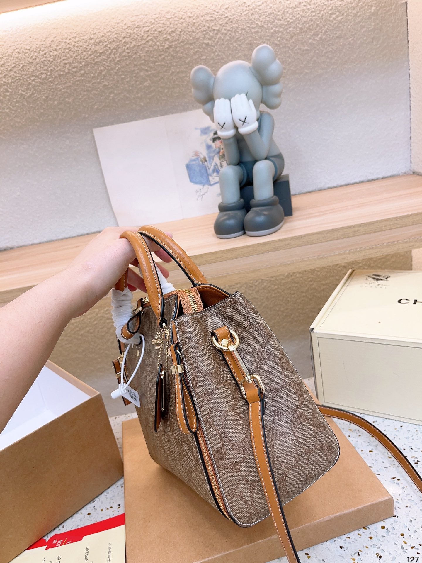 Co-BAG240