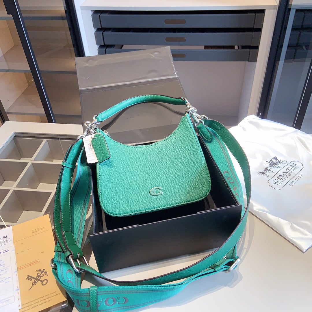 Co-BAG242