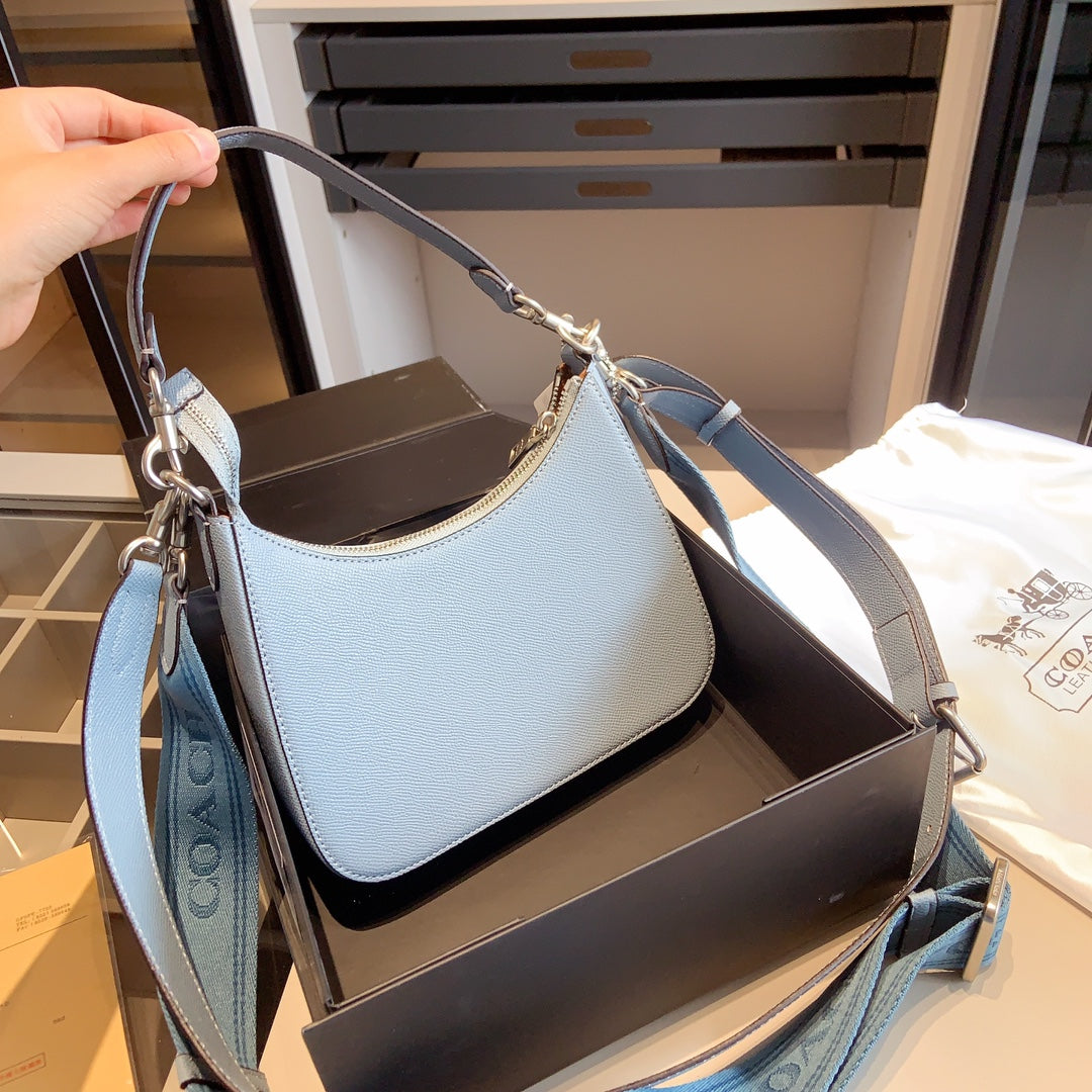 Co-BAG242