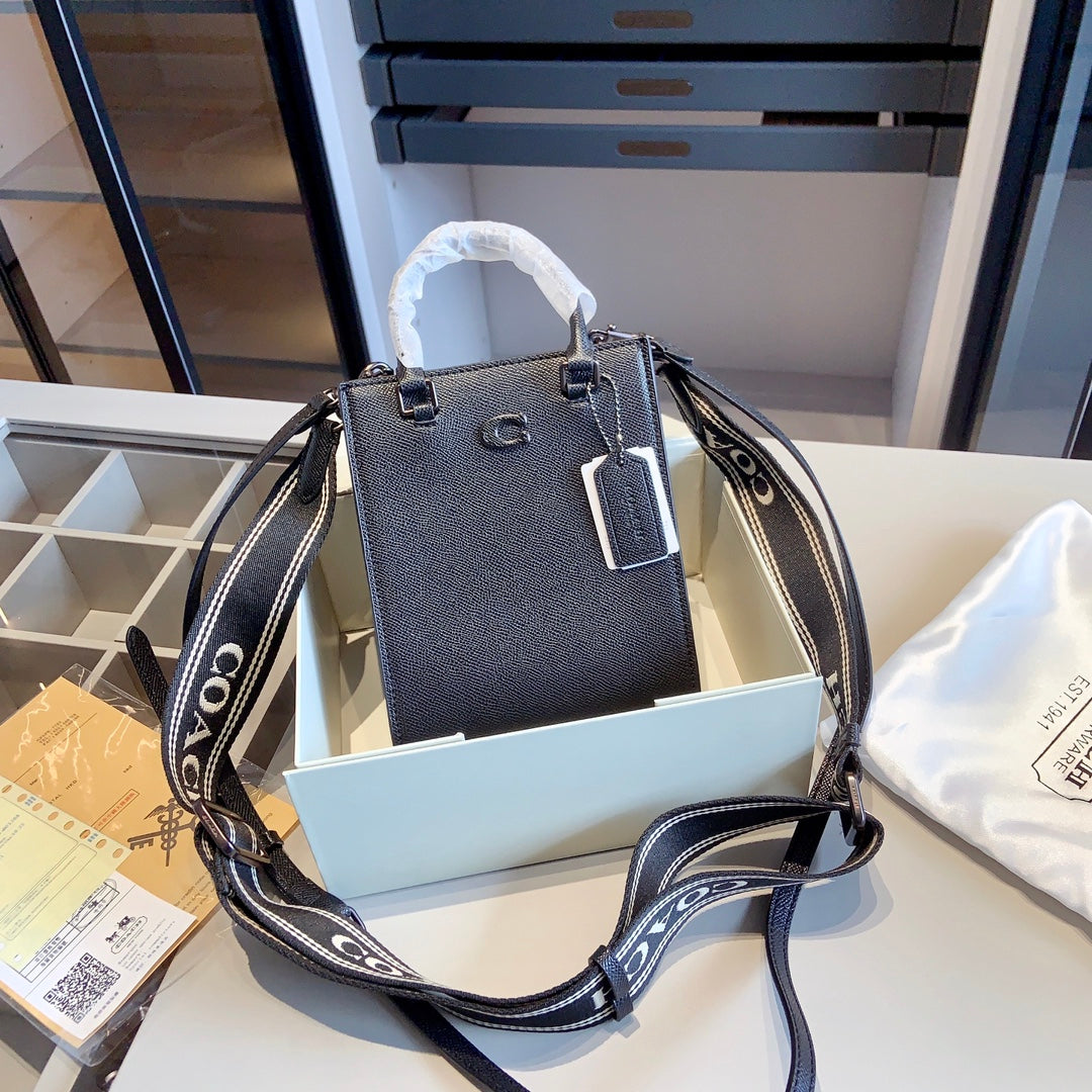 Co-BAG243