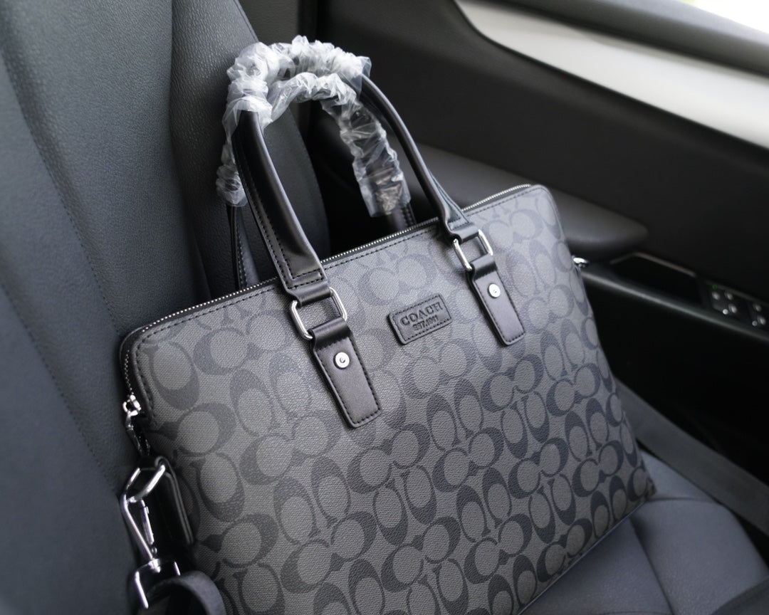 Co-BAG251