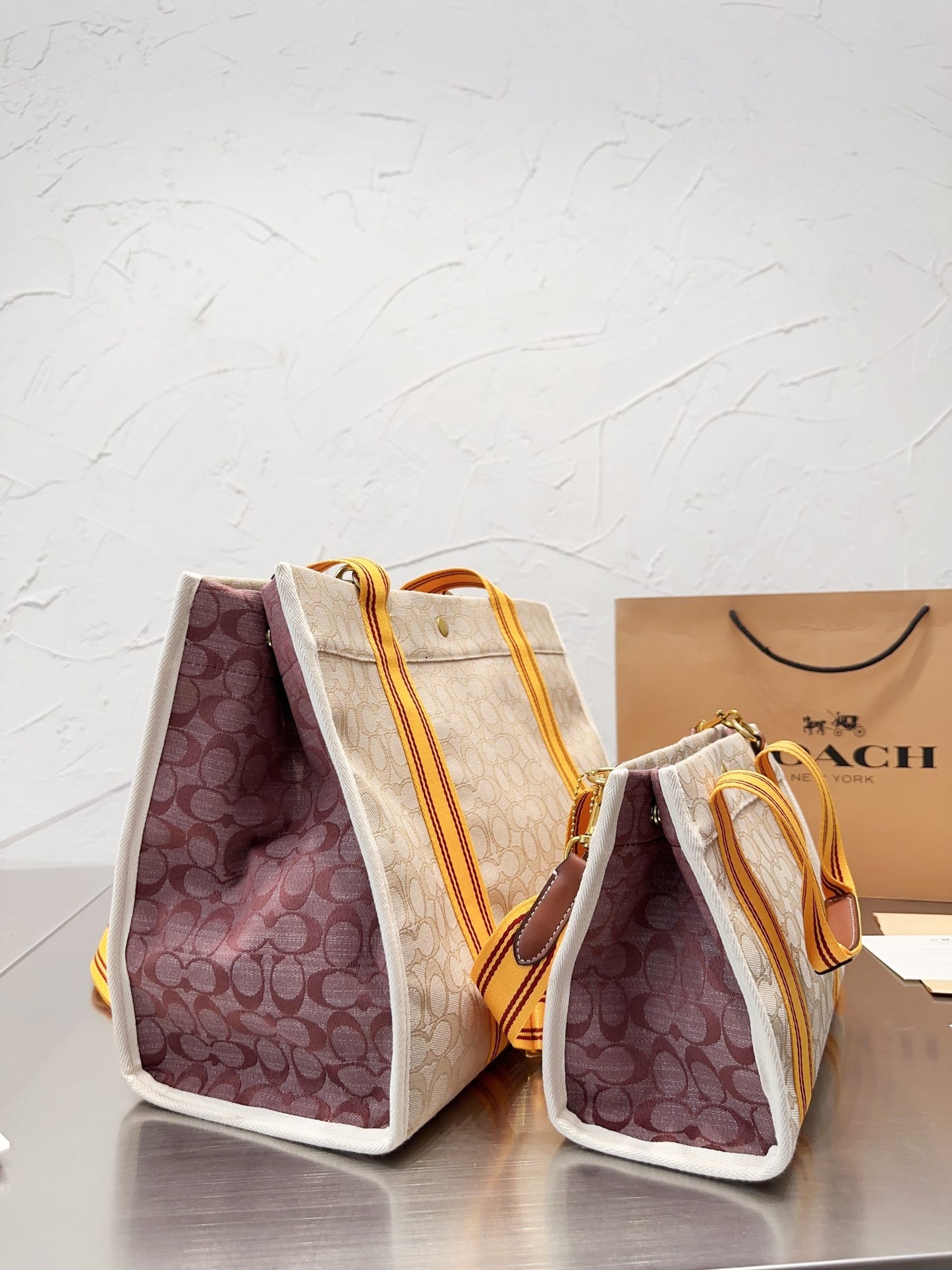 Co-BAG252